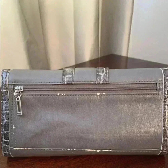 Guess Wallet & Cheque Book Holder Grey Faux Leather Vegan Croc Embossed - Picture 12 of 16